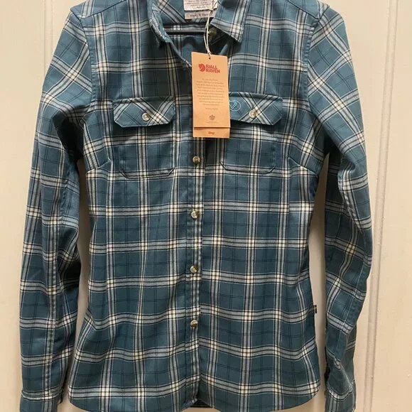 Fjallraven- Fjallglim Stretch Shirt - Women's Small (NWT) - Picture 3 of 8